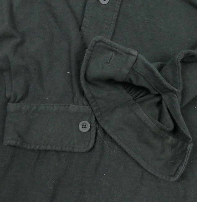 Uniforms: Wehrmacht issue woolen undershirt