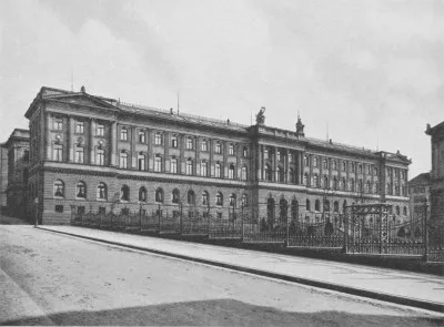 01-Stuttgart_Landgericht-1