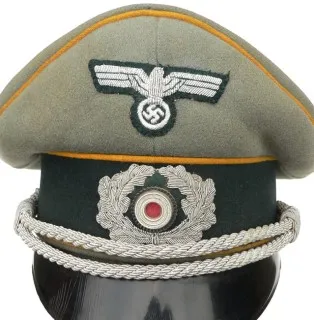 Headgear: WH (Heer) 'Kavallerie' Officer's Visor Cap