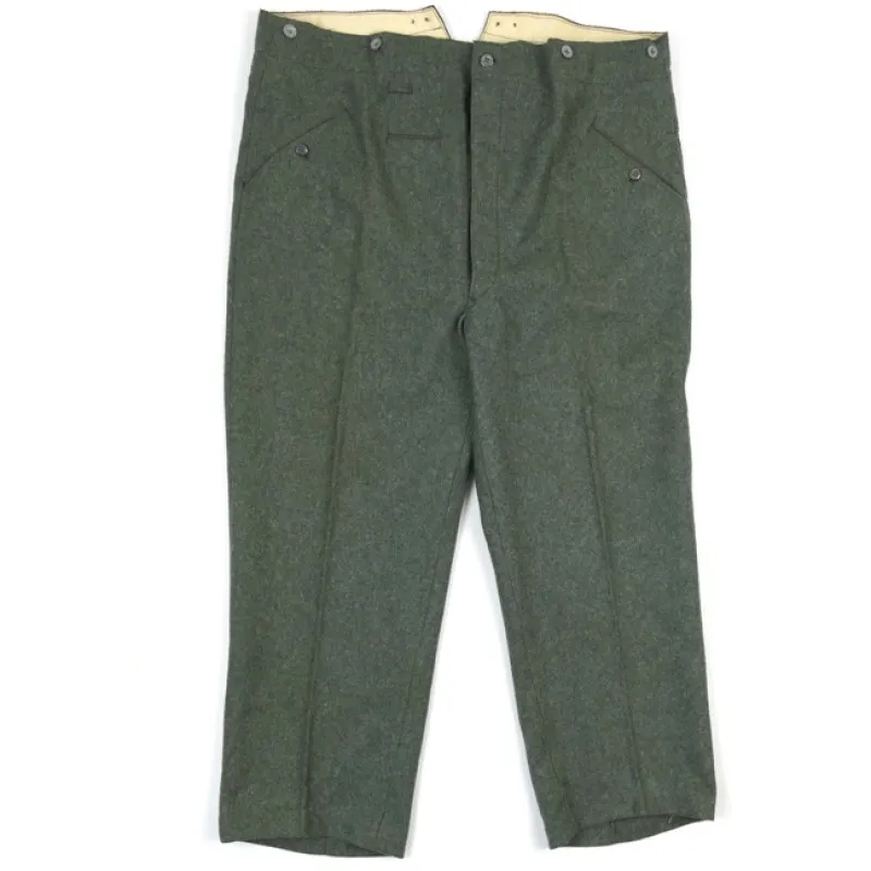 Uniforms: WH (Heer) M40 Trousers