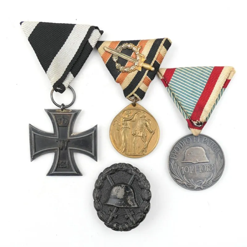 Awards & Medals 1813-1918: Austrian WW1 4-Piece Medal Group