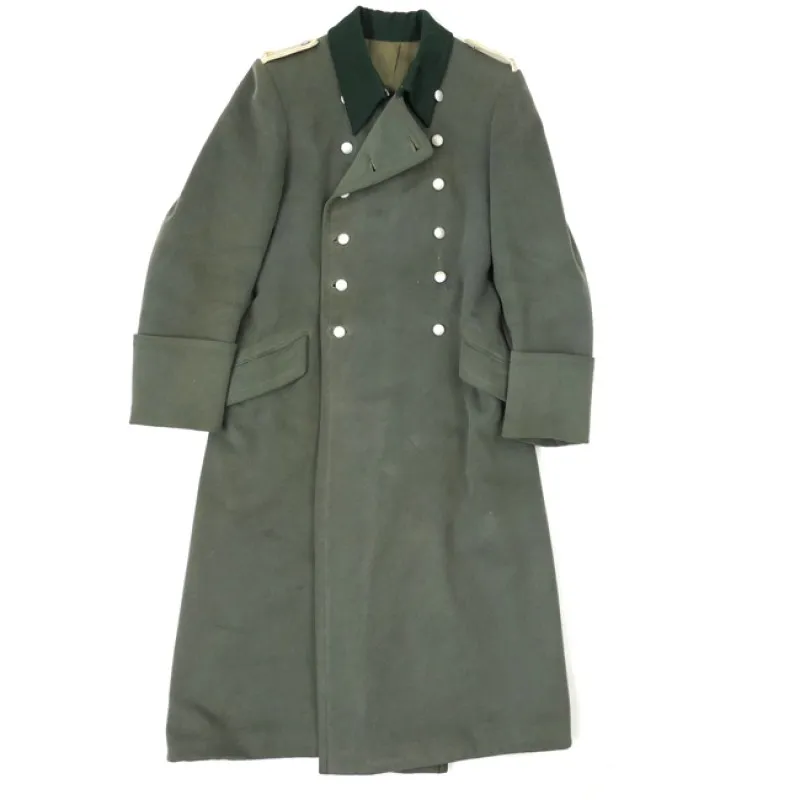 Uniforms: Wehrmacht (Heer) Officer's Greatcoat