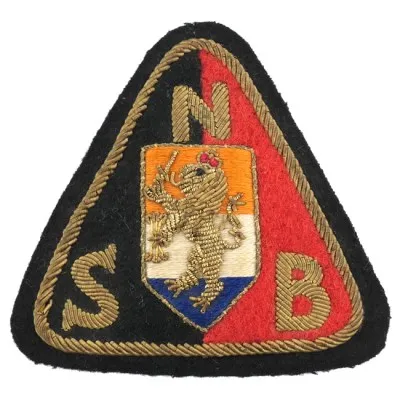 CB0251_1