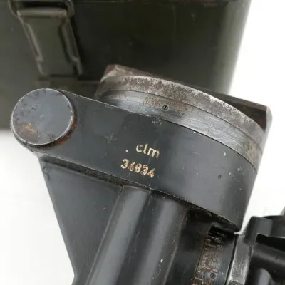 CB0410_2