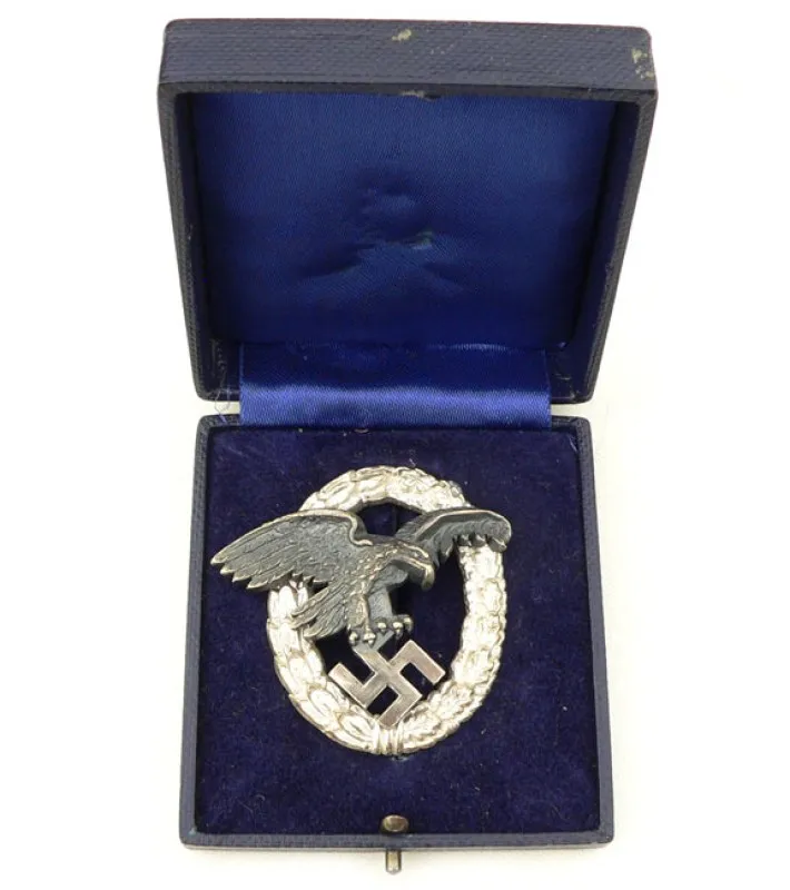 Archive: Cased Luftwaffe Observer Badge