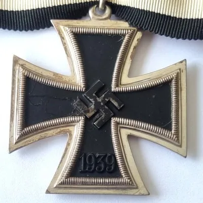 CFZRK01_59