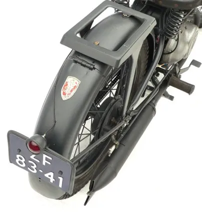 DB200_11