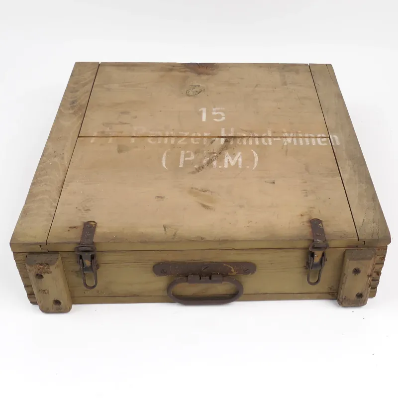 Box for '15 SS-Panzer-Hand-Minen'