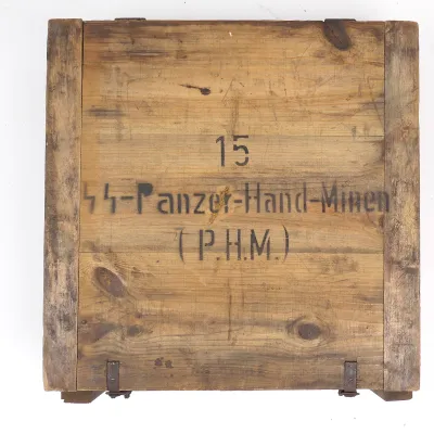 Box for '15 SS-Panzer-Hand-Minen'