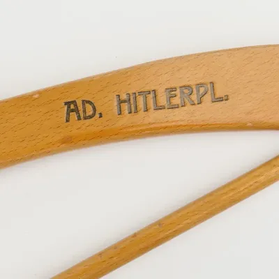 Clothing Hanger 'Adolf Hitlerplatz' – image 3