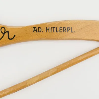 Clothing Hanger 'Adolf Hitlerplatz' – image 3