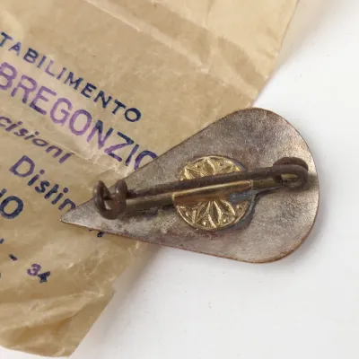 German 1st Parachute Corps Cap Badge – image 3