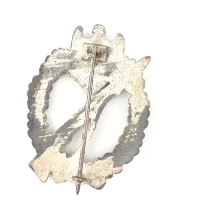 Infantry Assault Badge in Silver - 'WH' – image 3
