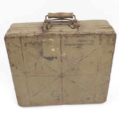 Luftwaffe 3.7 cm Flak 18 Ammunition Box with Interior Rack – image 2