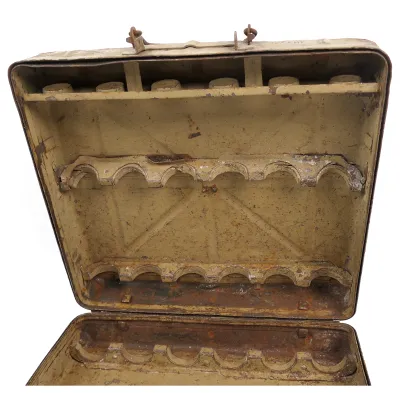 Luftwaffe 3.7 cm Flak 18 Ammunition Box with Interior Rack – image 8