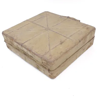 Luftwaffe 3.7 cm Flak 18 Ammunition Box with Interior Rack – image 9