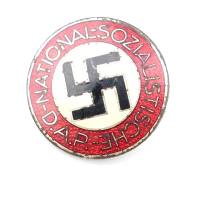 NSDAP Membership Badge 'RZM M1/90' – image 2