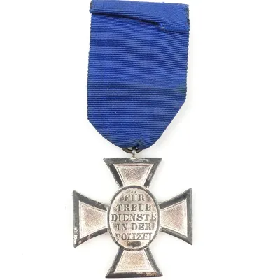 Police 18 Years Long Service Award – image 4