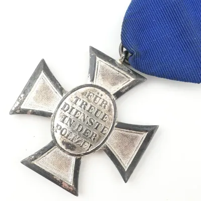 Police 18 Years Long Service Award – image 5