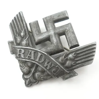 RADwJ War Helper's Brooch – image 2