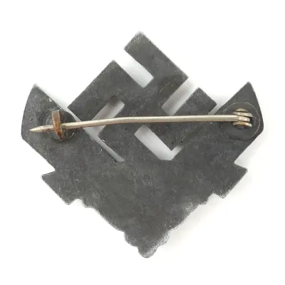 RADwJ War Helper's Brooch – image 3