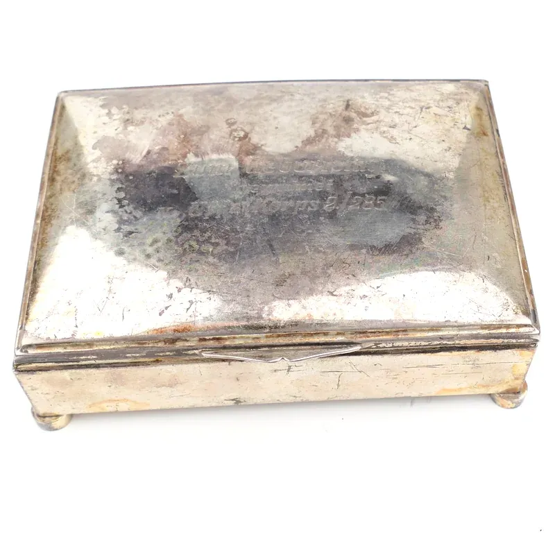 Small box as a Wehrmacht Birthday Present