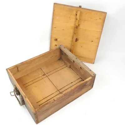 Wehrmacht Wooden M24 Stick Grenade Transport Box – image 6