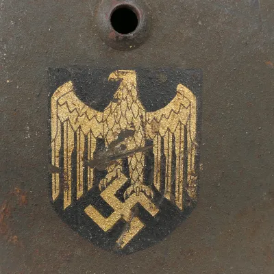 WH (Heer) M35 SD Reissued Combat Helmet – image 5