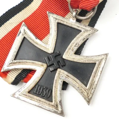 WW2 Iron Cross 2nd Class 'Wächtler & Lange' – image 2